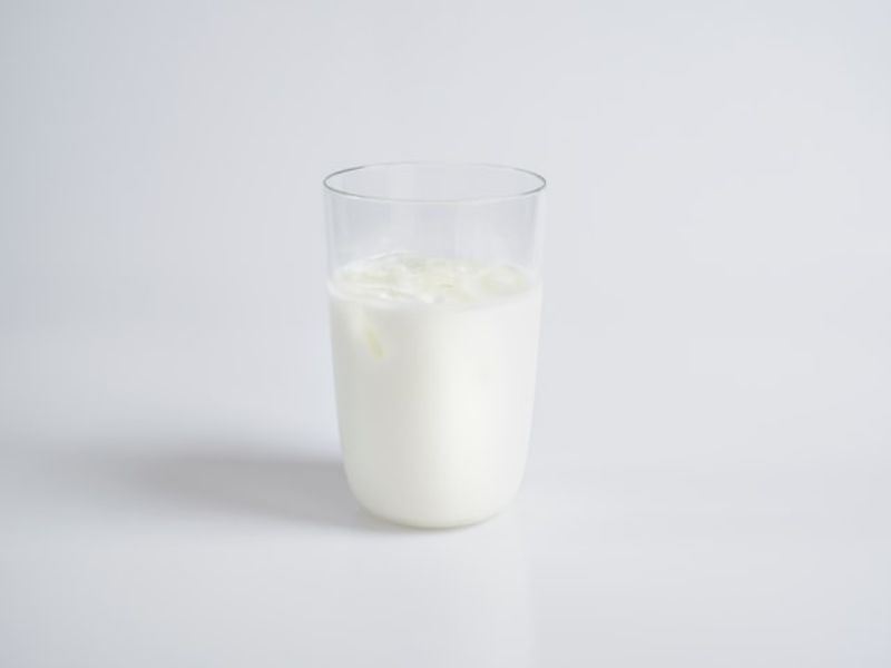 牛乳　ミルク