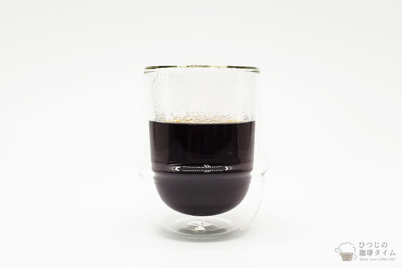 濃い色なのに軽やかでとても飲みやすいコーヒー